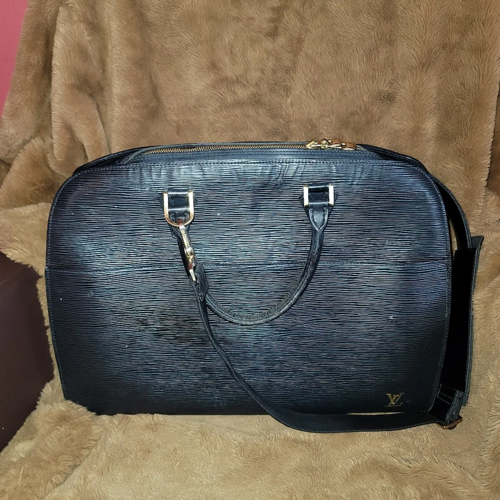 LOUIS VUITTON  Epi Sorbonne School Business Laptop  Briefcase Black AUTH…
